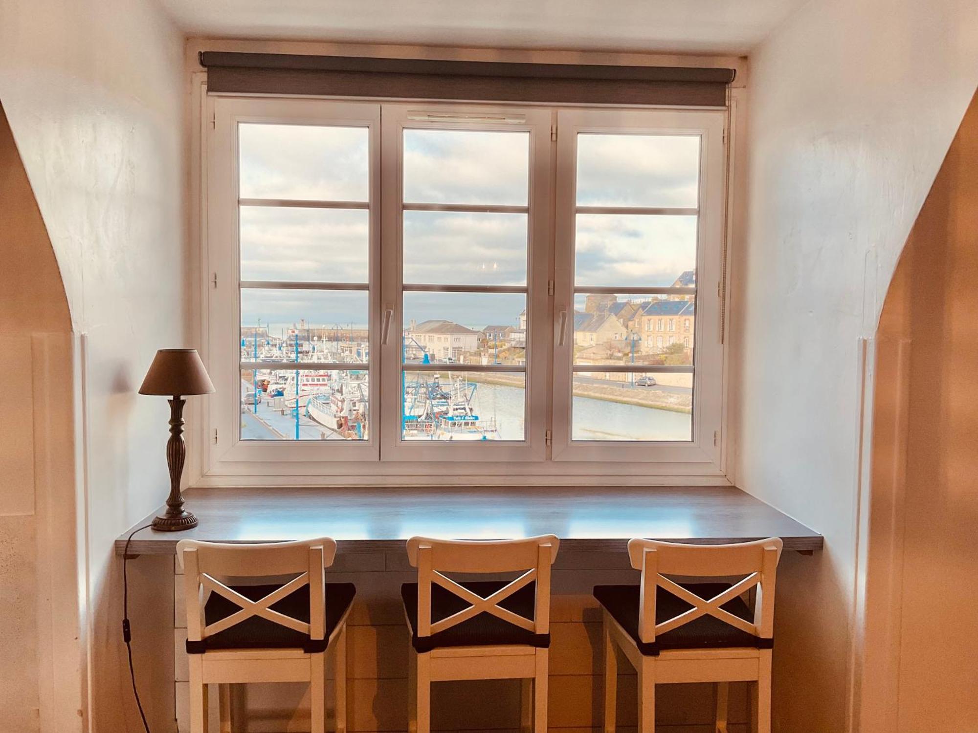 Vue Sur Mer Port-en-Bessin-Huppain Εξωτερικό φωτογραφία